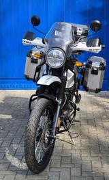 Royal Enfield Maximalausgestattete Himalayan BS4 - Royal Enfield Himalayan
