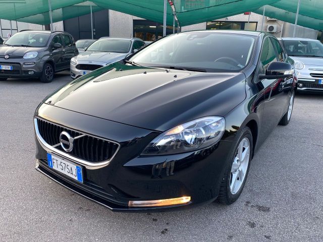 Volvo V40 D2 2.0 120 Cv Automatica Navi Euro6D T