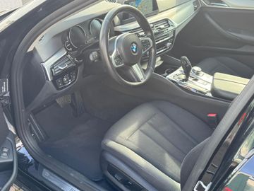 BMW 520 - 7
