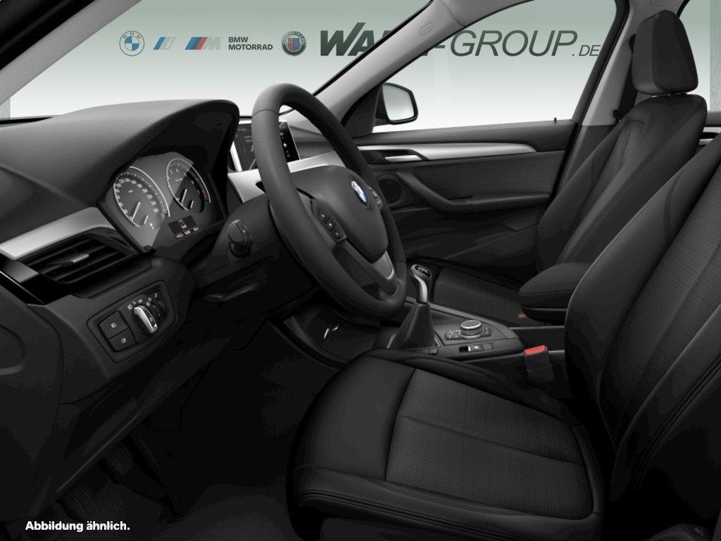 BMW X1 sDrive18i ADVANTAGE NAVI GRA PDC LORDOSE SHZG