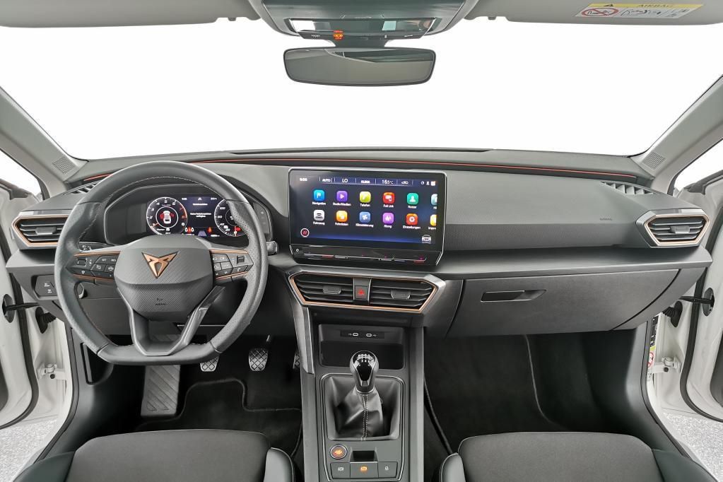 Cupra Leon SP 1.5 TSI 110kW 6-Gang 4 Türen