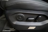 Volkswagen Touareg 3.0TDI 4Motion AHK StdHz Luft Keyless  L