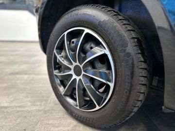 MYAUTOCENTER – Gebraucht- und Jahreswagen mit Werkstattservice in Pfaffenhofen Volkswagen Polo IV Comfortline *TÜV NEU*KLIMA*ELEKTR.FENSTE