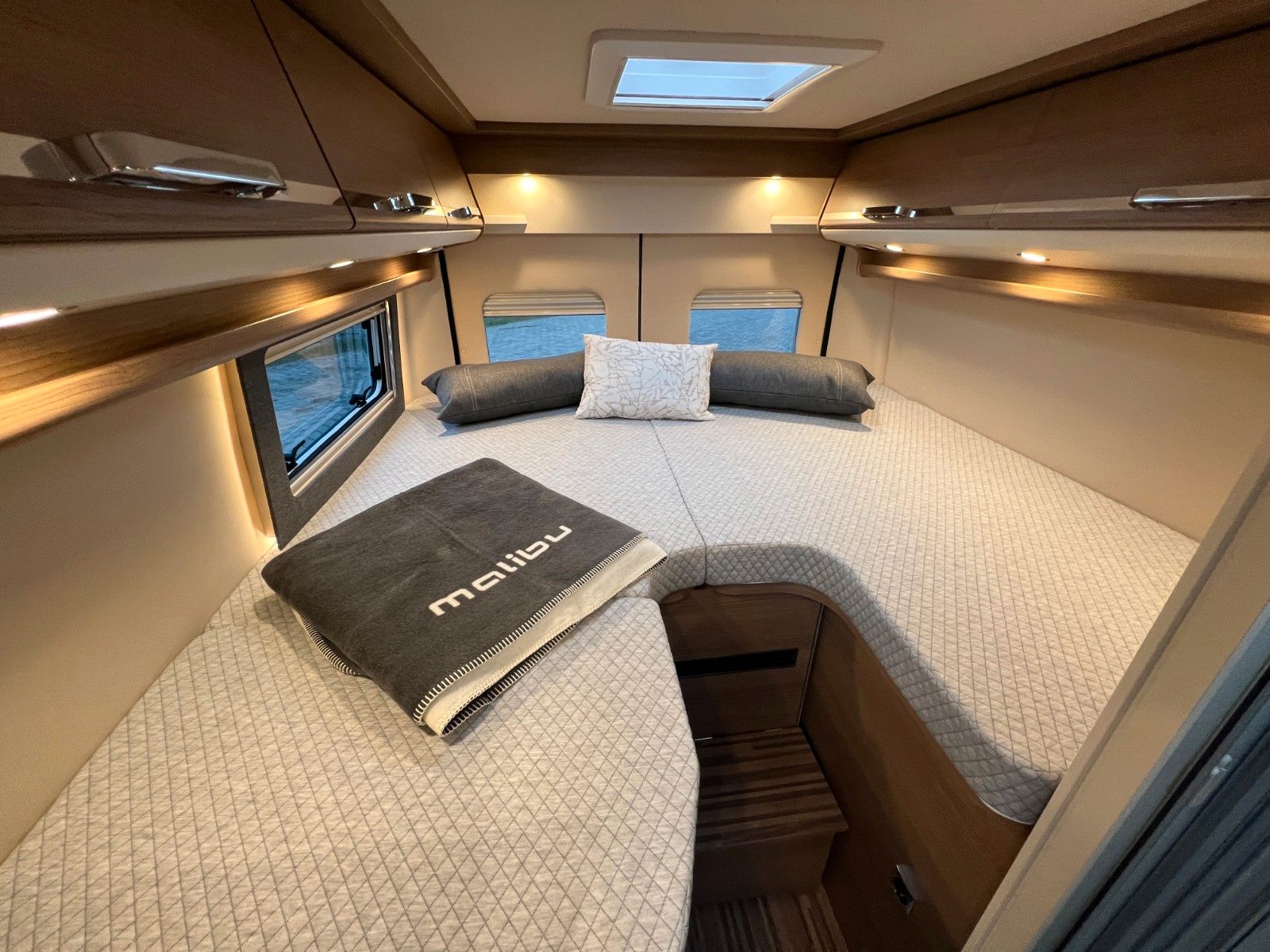 Fahrzeugabbildung Malibu Malibu Van compact 600 LE