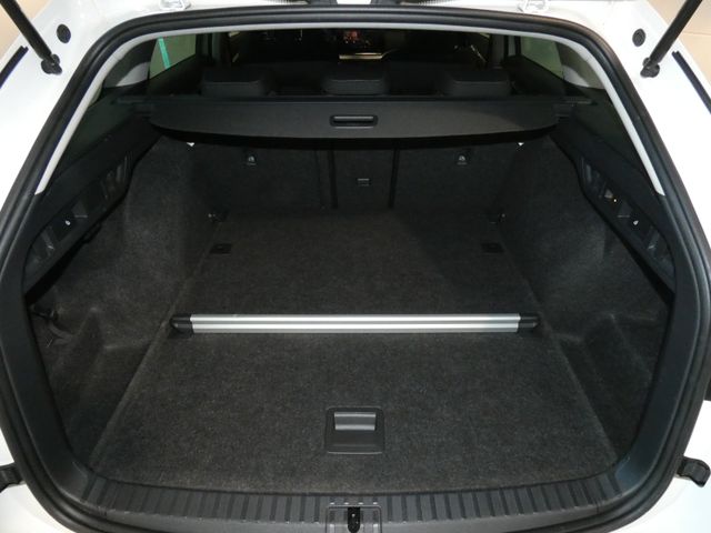 Octavia Combi 2.0 TDI Style AHK NAVI