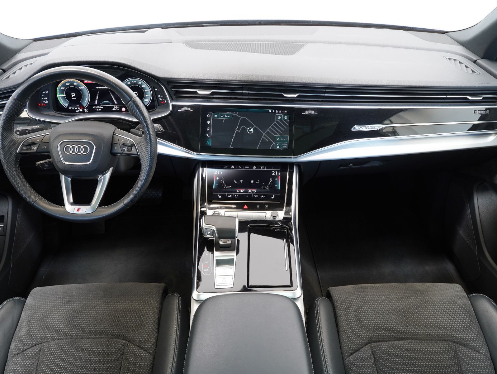 Fahrzeugabbildung Audi Q7 55 TFSI e quattro S line Sport / Plus BLACK