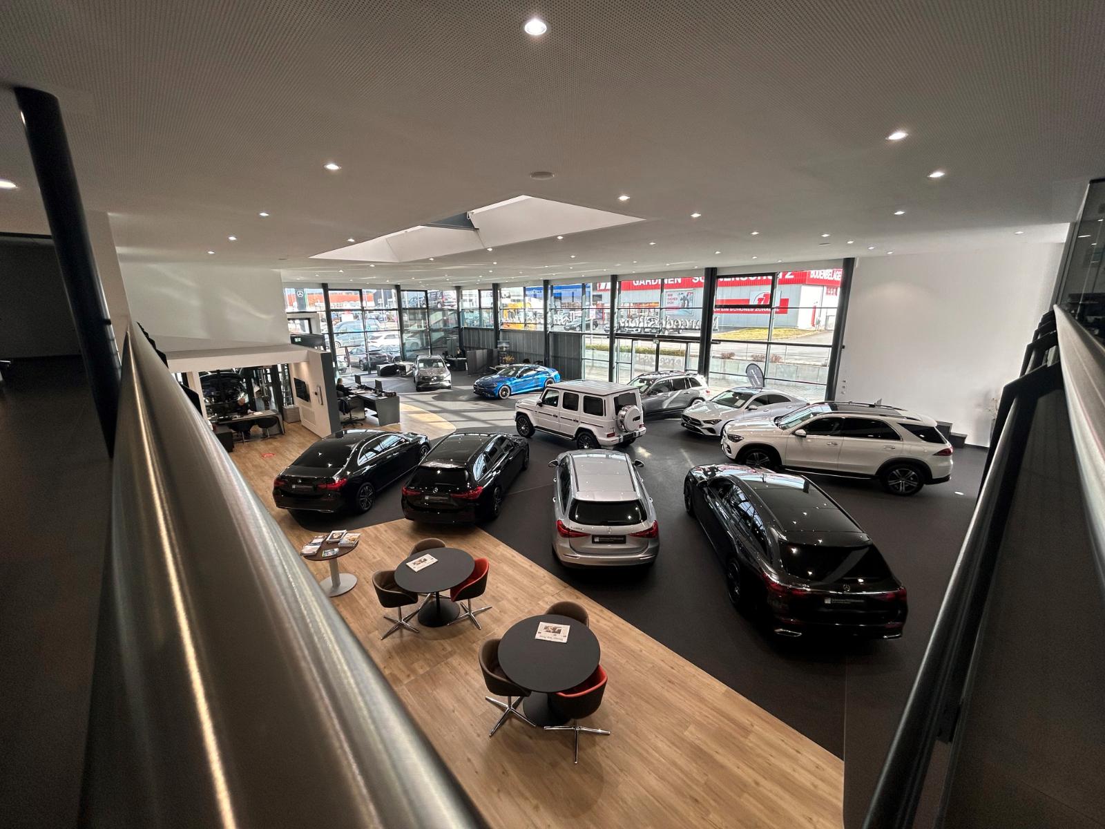 showroom-image-main