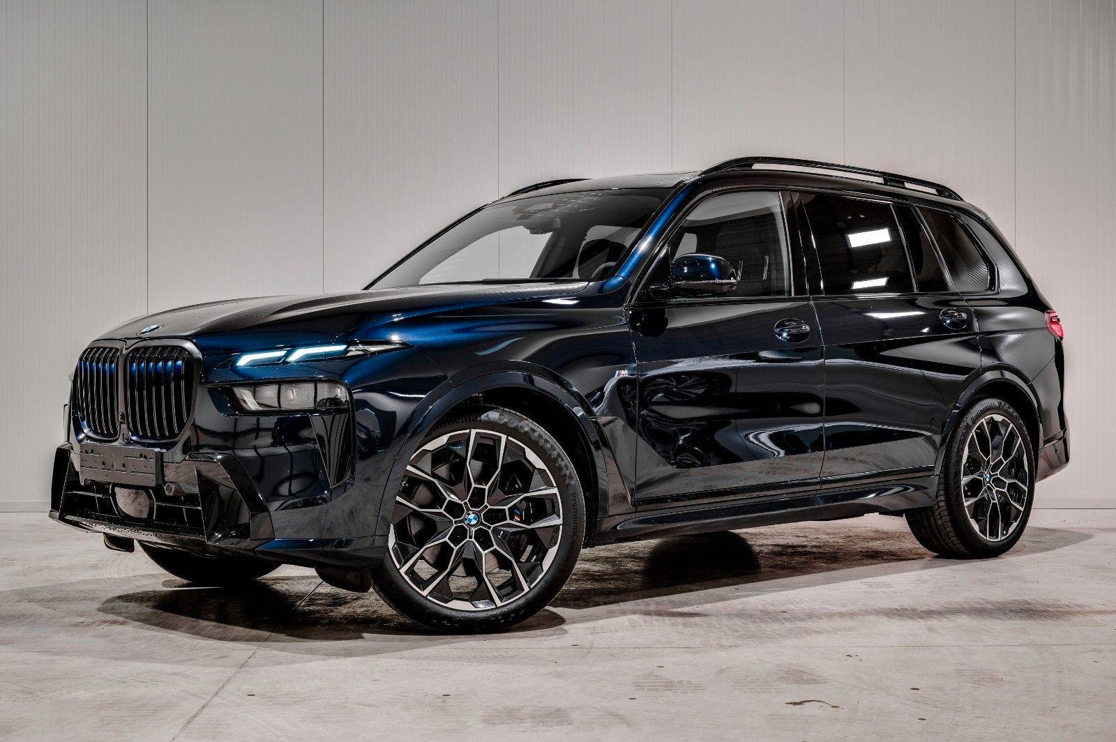 BMW X7 40i|H&K|M Sport Pro |Sky Lounge|ExecDrive|22"