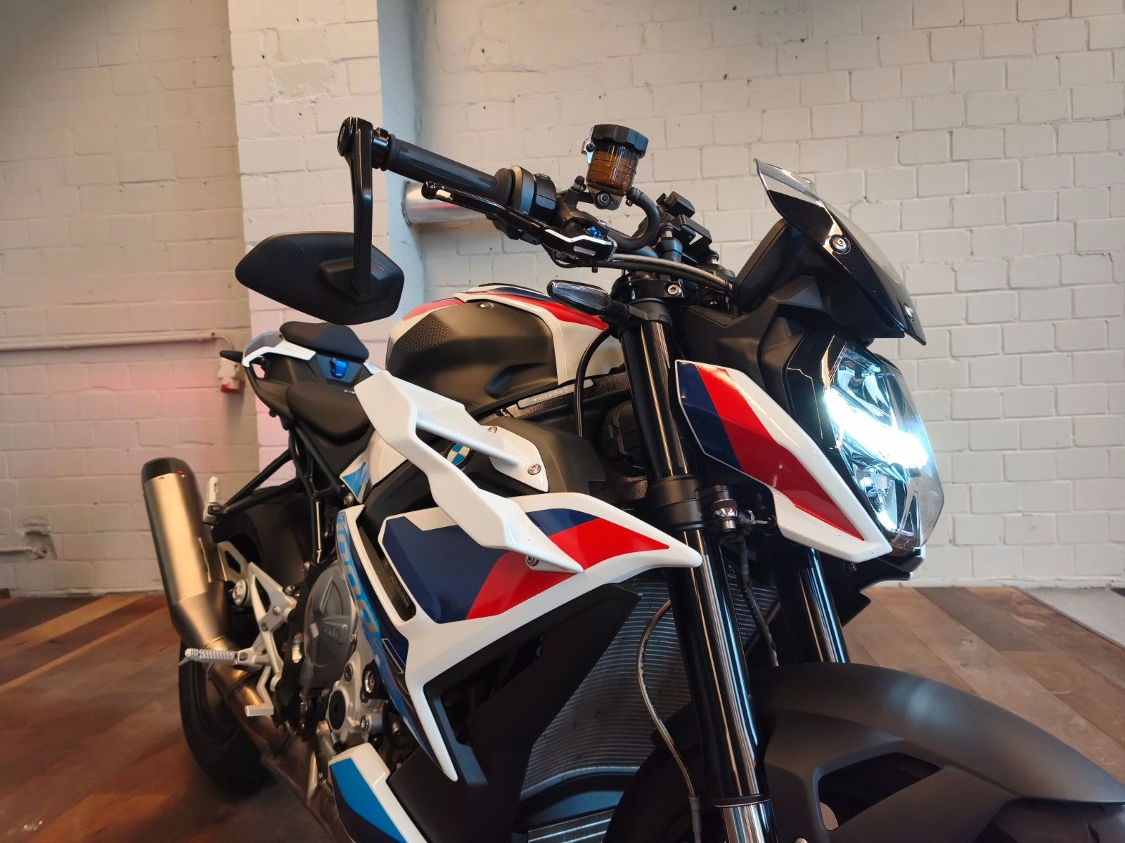 Fahrzeugabbildung BMW M 1000 R Super Zustand