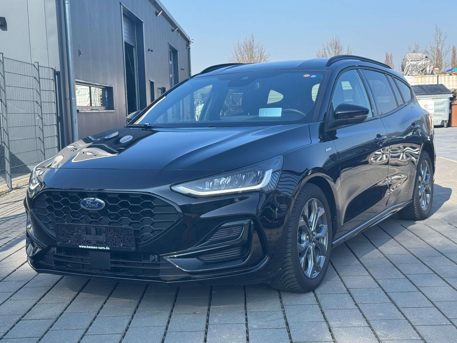 Ford Focus Turnier 1.0 EcoBoost Hybrid ST-LINE UNFALL