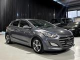 Hyundai i30 1.4 KAT passion blue Metallic - Hyundai i30 Gebrauchtwagen in Bremen