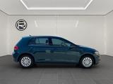 Volkswagen Golf VII 1.0 TSI Trendline *AHK PDC SHZ* - Volkswagen Golf: Grün
