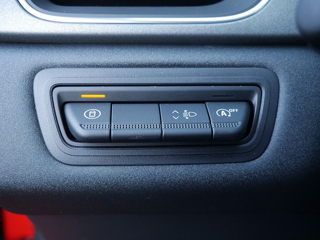 Fahrzeugabbildung Renault Captur Techno TCe 115