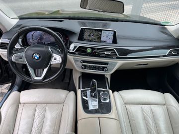 BMW 740 - 9