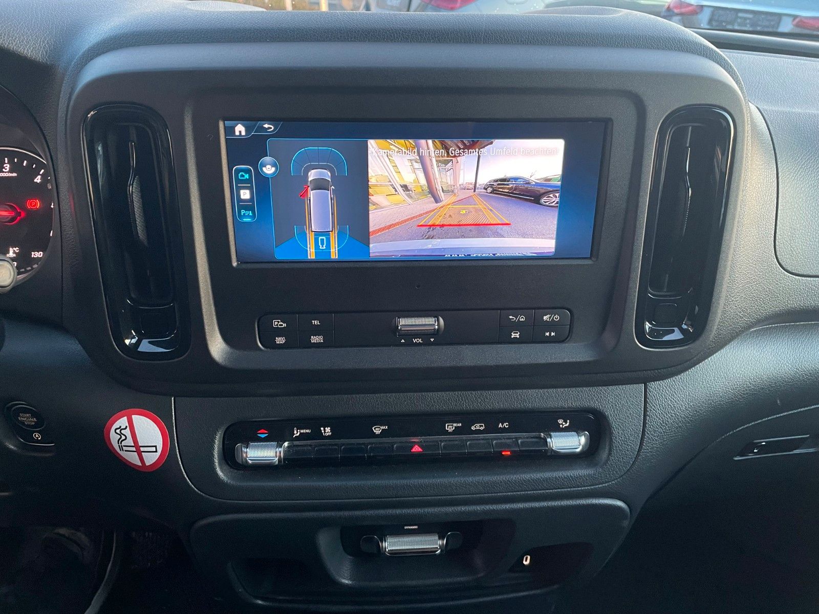 Fahrzeugabbildung Mercedes-Benz Vito 116 CDI Tourer 9G 2xKlima Kamera Navi