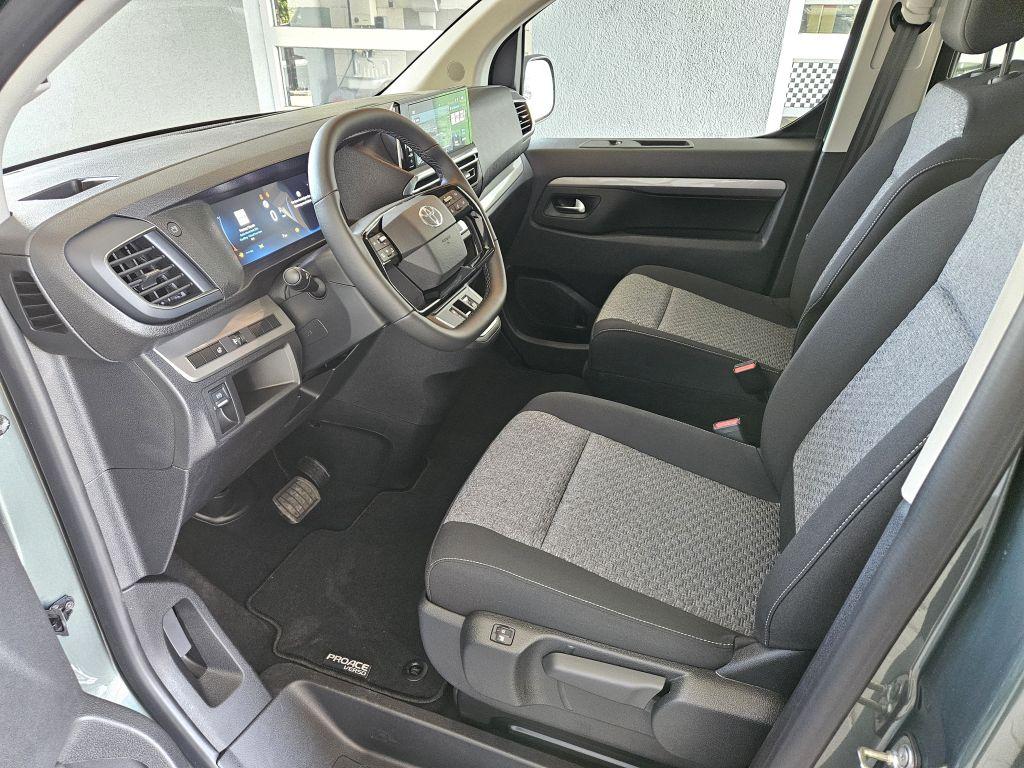 Toyota Proace Verso 2,2-l-D L1 Automatik Teamplayer