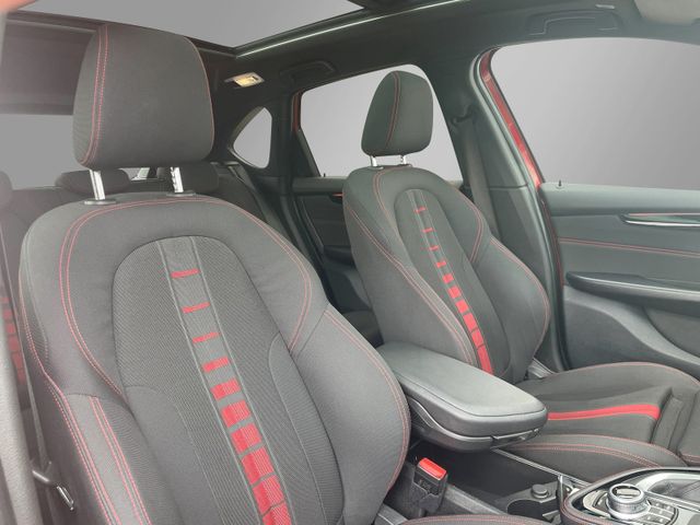 BMW 220i Active Tourer Sport Line*Automatik*PDC*BT*