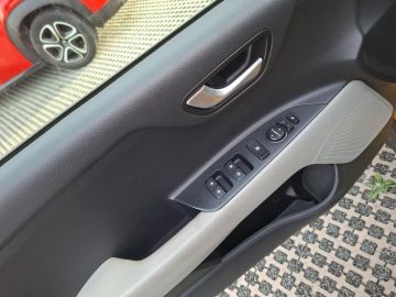 Kia Stonic Spirit 1.0 T-GDi °Navi°RFK°PDC°SHZ°AAC°