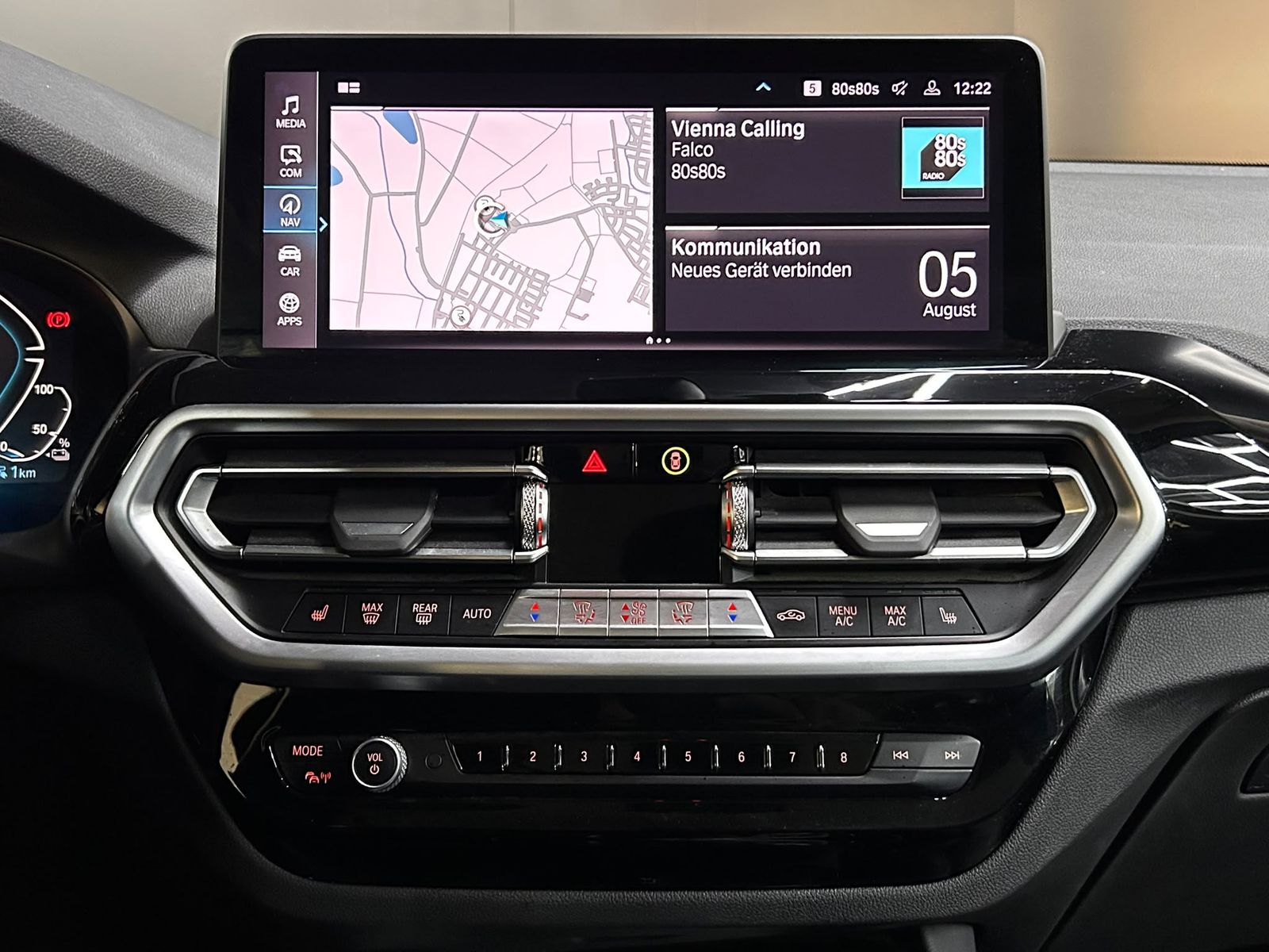 Fahrzeugabbildung BMW X3 30e xDr LED+NAVI+SHZ+KAMERA+HIFI+TEMP+AHK+MF+