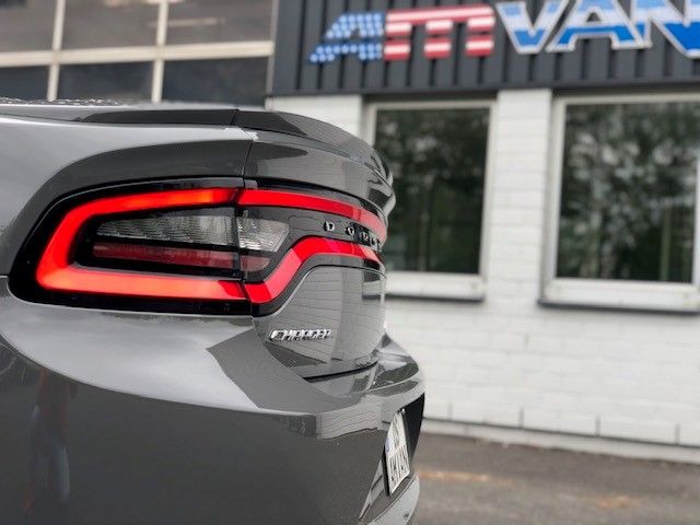 Fahrzeugabbildung Dodge Charger 5.7 V8 HEMI RT 17er Model in grau uni