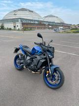 Yamaha MT-09 2025 1. Hand | GARANTIE! | Extras: 1.000€ - Yamaha Motorräder in Leipzig