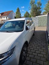 Mitsubishi Outlander 2.0 MIVEC Edition 100+ ClearTec 2W... - Mitsubishi Gebrauchtwagen in Mannheim