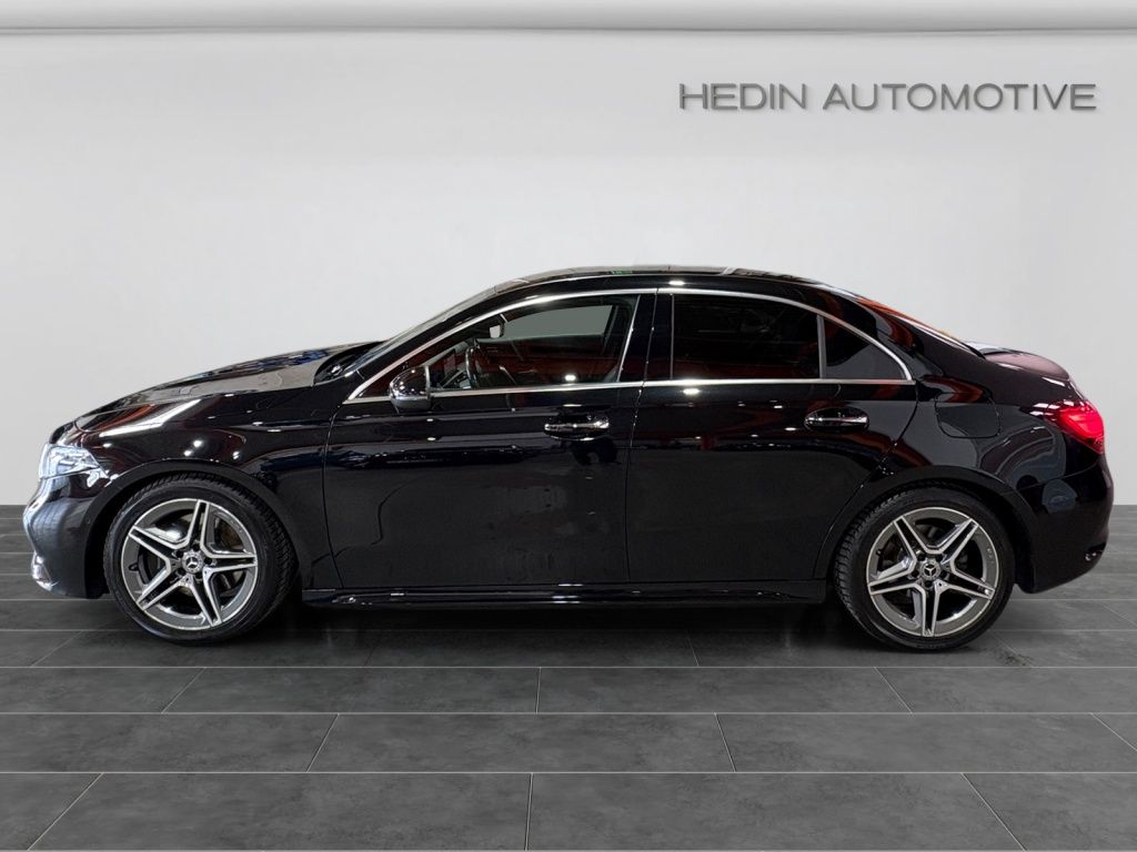 Mercedes-Benz A 220 d Lim AMG|LED|DISTR|KAM|SHZ|AMBI|KEYLESSGO imagem 3