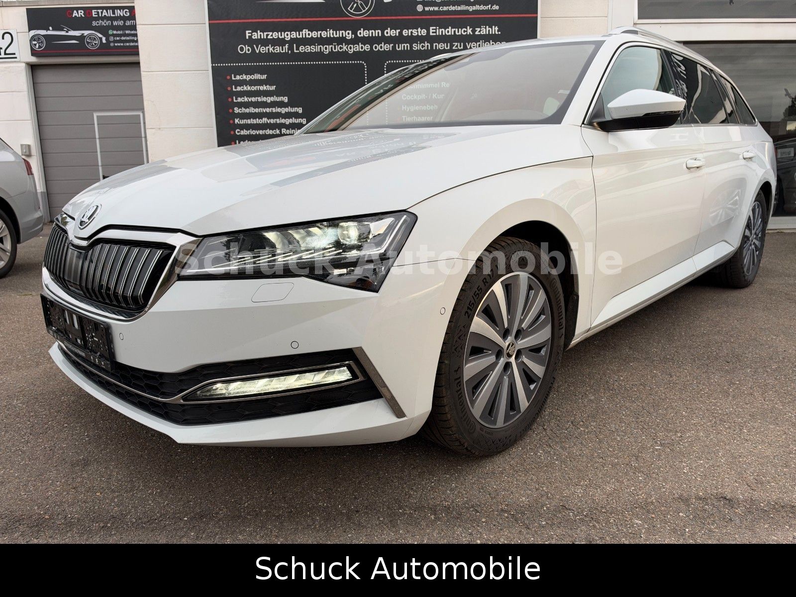 Skoda Superb Style iV Matrix AHK StdHz Digital Kamera