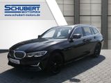 BMW 320 i Touring Luxury LED LCPro Kamera HIFI Pano - BMW 320 mit Benzin-Antrieb: Vollleder, Kombi