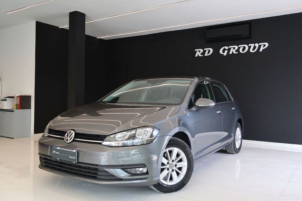 Image of Volkswagen Golf