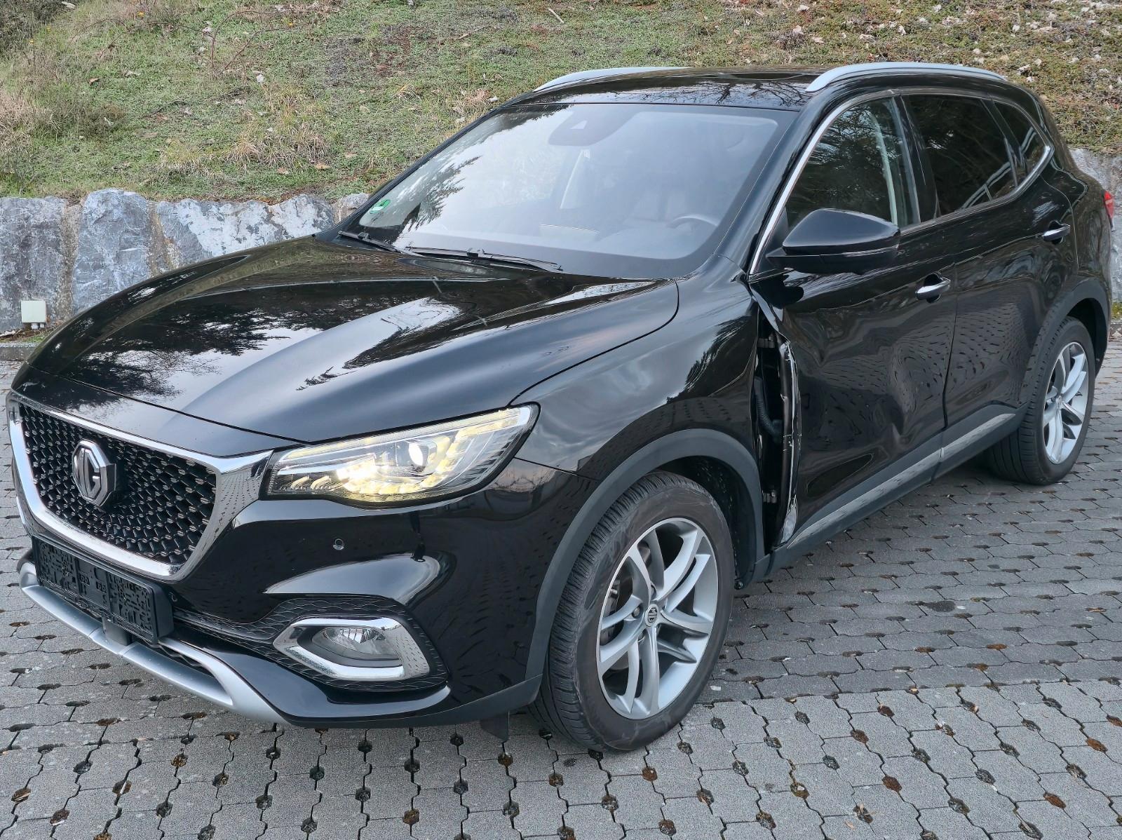 MG EHS Luxury Leder Pano Led