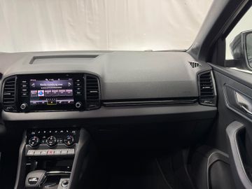 Skoda Karoq Sportline 1.5 Matrix+AHK+Panodach+Kamera