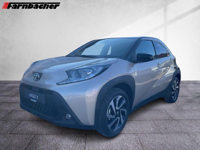 Toyota Aygo X 1,0 l Teamplayer CVT