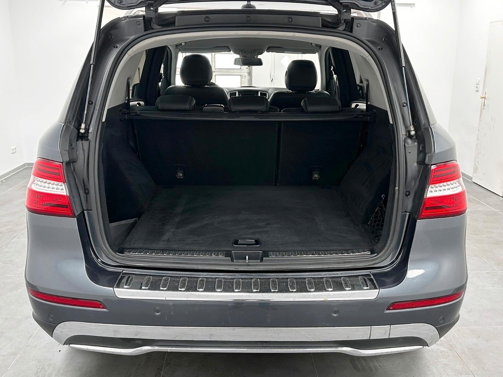 Mercedes-Benz ML 250 CDI BlueTec 4Matic.Luftfederung.Leder.AHK