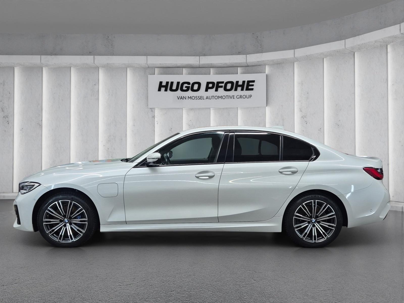 BMW 330e xDrive M Sport (EURO 6d)(OPF)