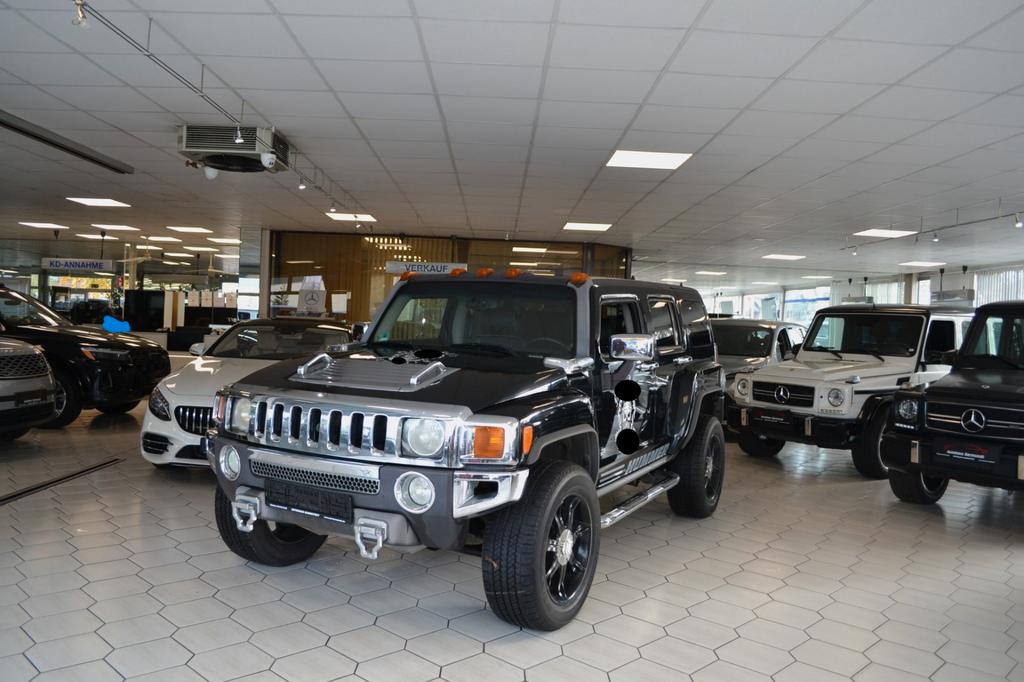Hummer H3