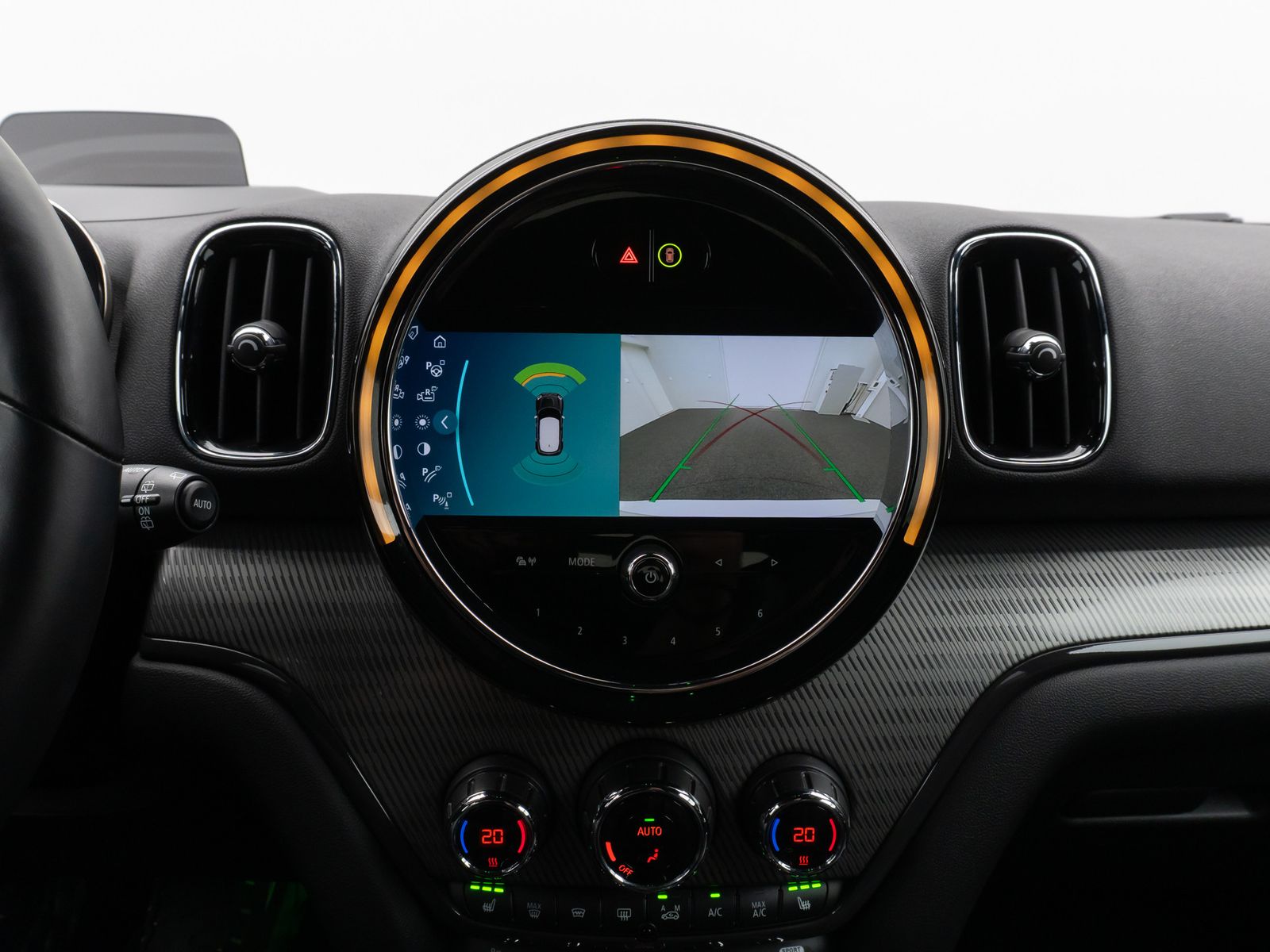 Fahrzeugabbildung MINI Cooper SD Countryman ALL4 HUD DAB Kamera 19Zoll