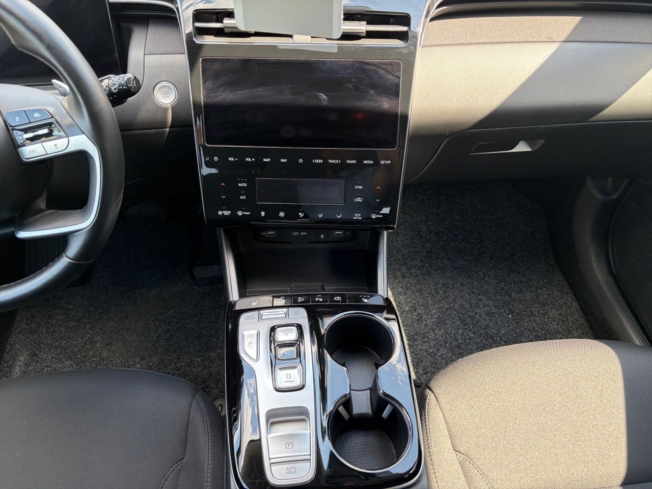 Fahrzeugabbildung Hyundai TUCSON TREND PHEV *LED*NAVI*KAMERA*SHZ*CARPLAY*