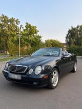 Mercedes-Benz Mercedes Clk 320 Facelift - gebrauchte Mercedes-Benz CLK 320 aus dem Jahr 2002