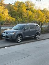 Mitsubishi Outlander 2.4 Automatik Benzin ... - Mitsubishi Outlander in Wuppertal