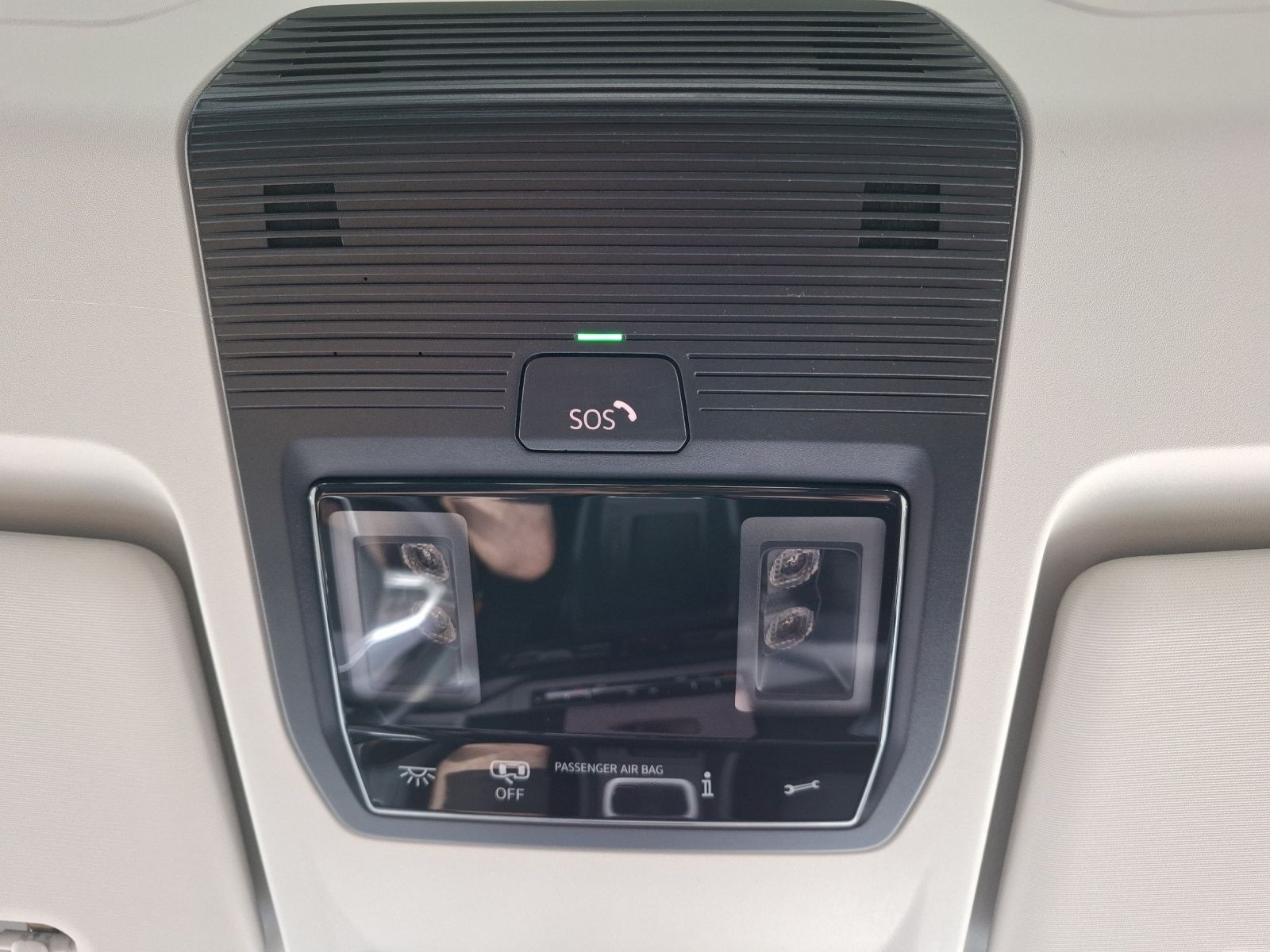 Fahrzeugabbildung Volkswagen Caddy Kombi TDI Basis Navi Klima DAB ACC PDC SH
