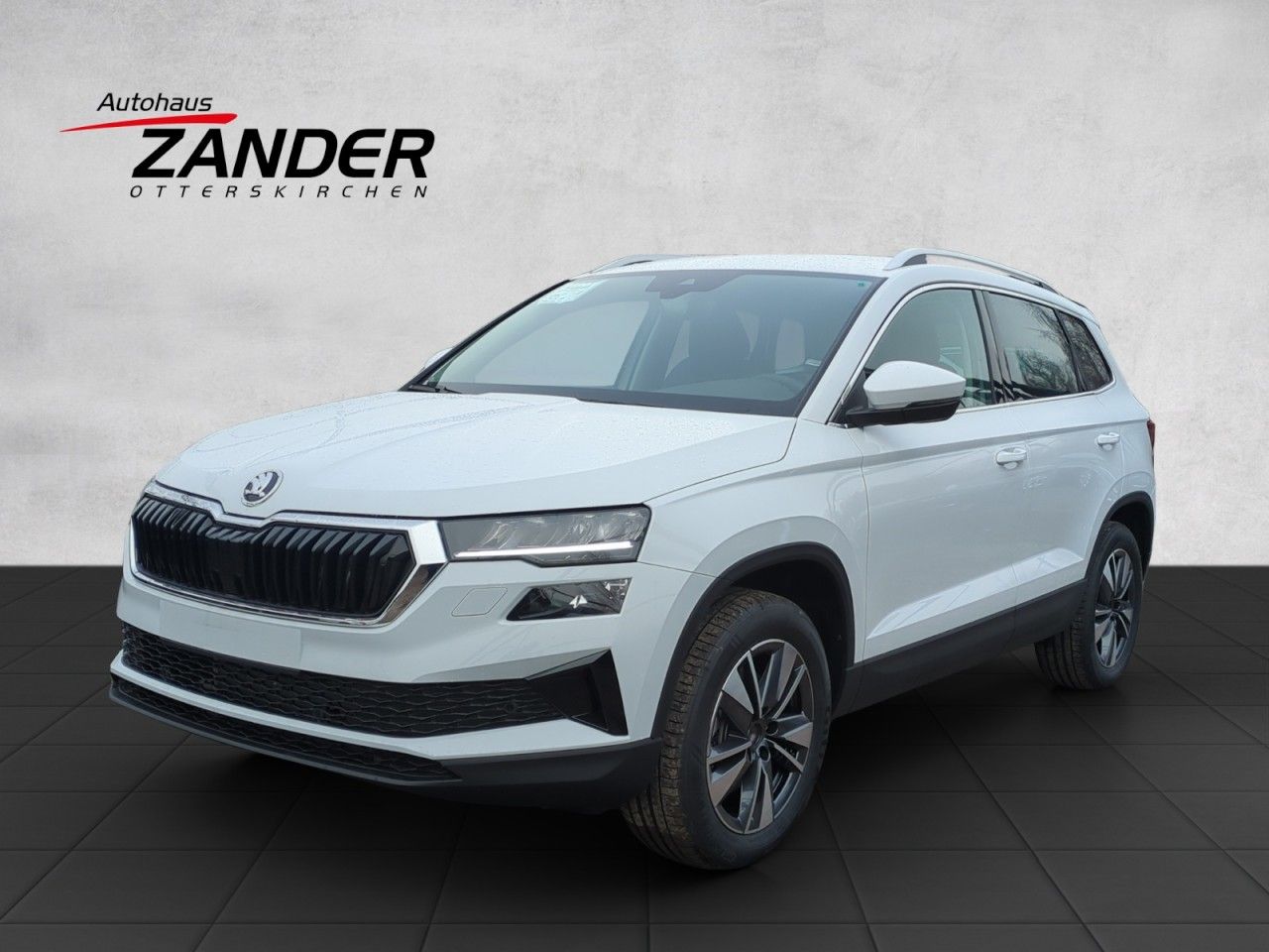 Fahrzeugabbildung SKODA Karoq 4x4 Selection TDI DSG AHK - 5 J.Garantie
