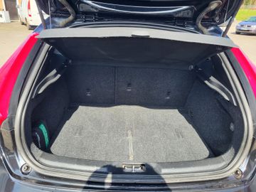 Volvo V40 - 8