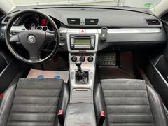 Fahrzeugabbildung Volkswagen Passat Variant 1.9 TDI Highline Tempom. Klimaaut