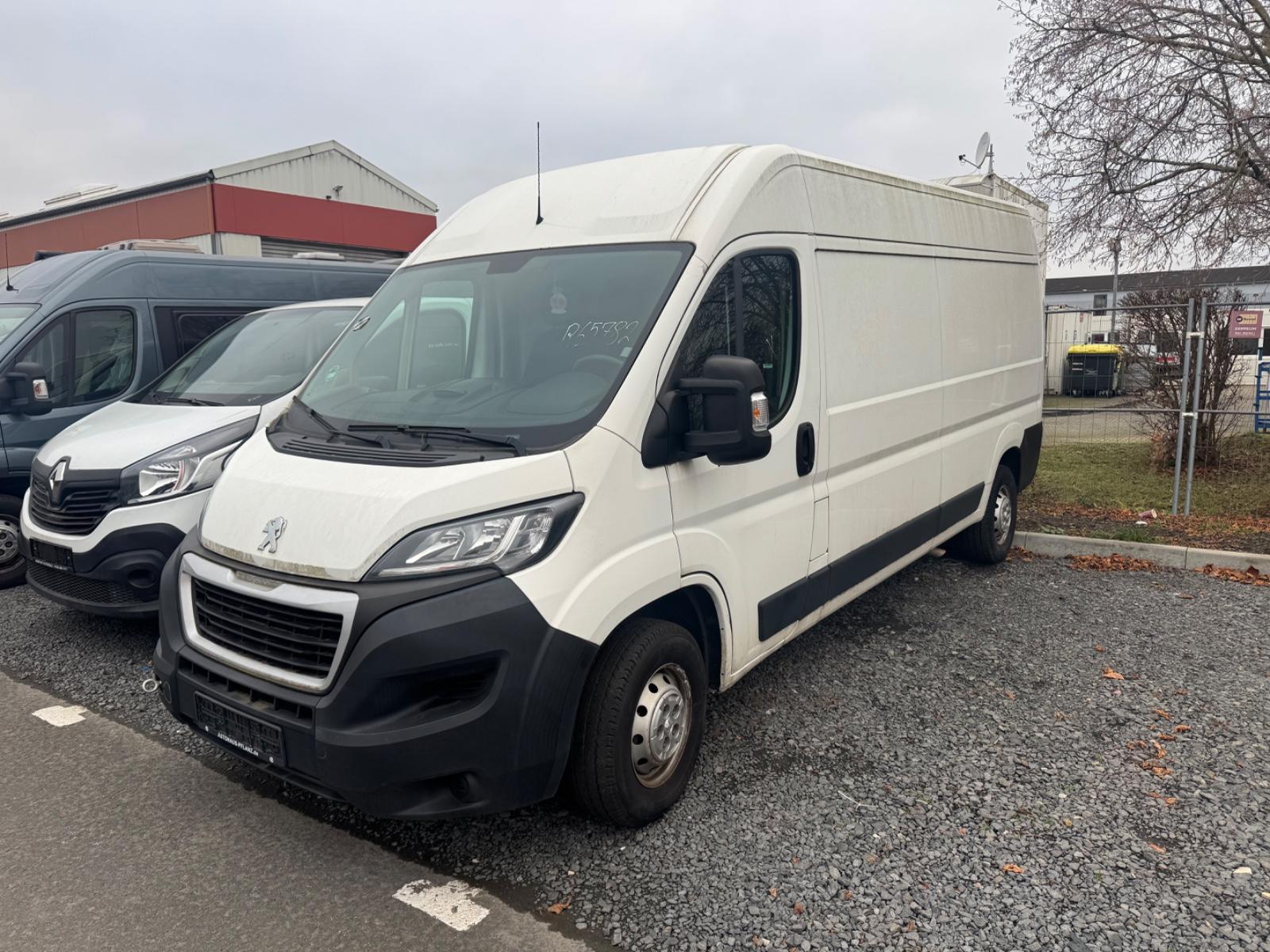 Peugeot Boxer   335 L3H2 Premium BlueHDi/Klima/Navi/PDC/