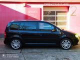 Volkswagen Touran Highline - Volkswagen Touran aus 2006: Highline