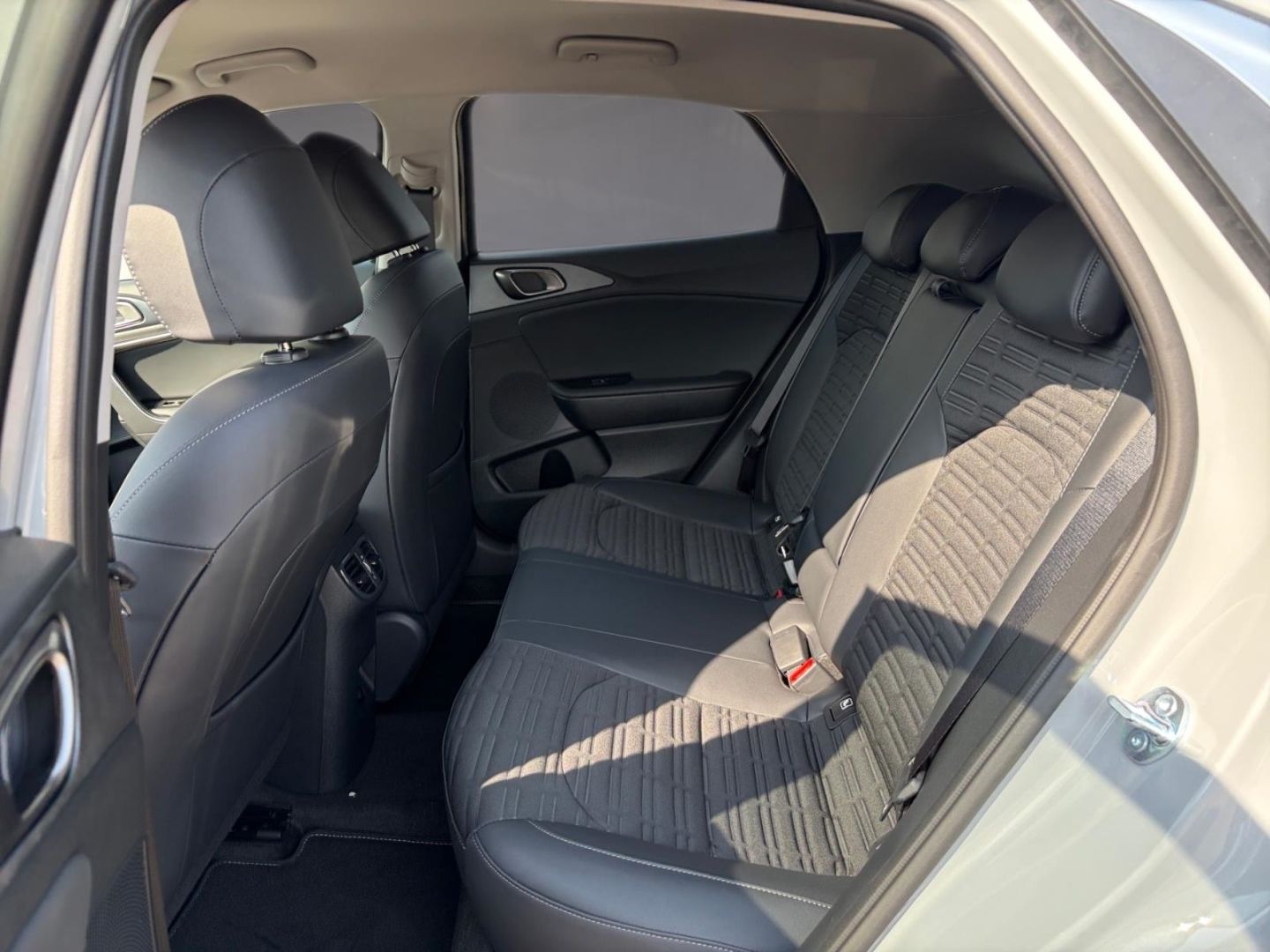 Fahrzeugabbildung Kia XCeed Spirit Navi Digitales Cockpit Soundsystem