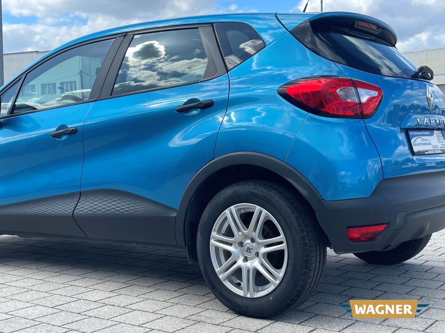 Fahrzeugabbildung Renault Captur Expression Klimaanlage Tempomat