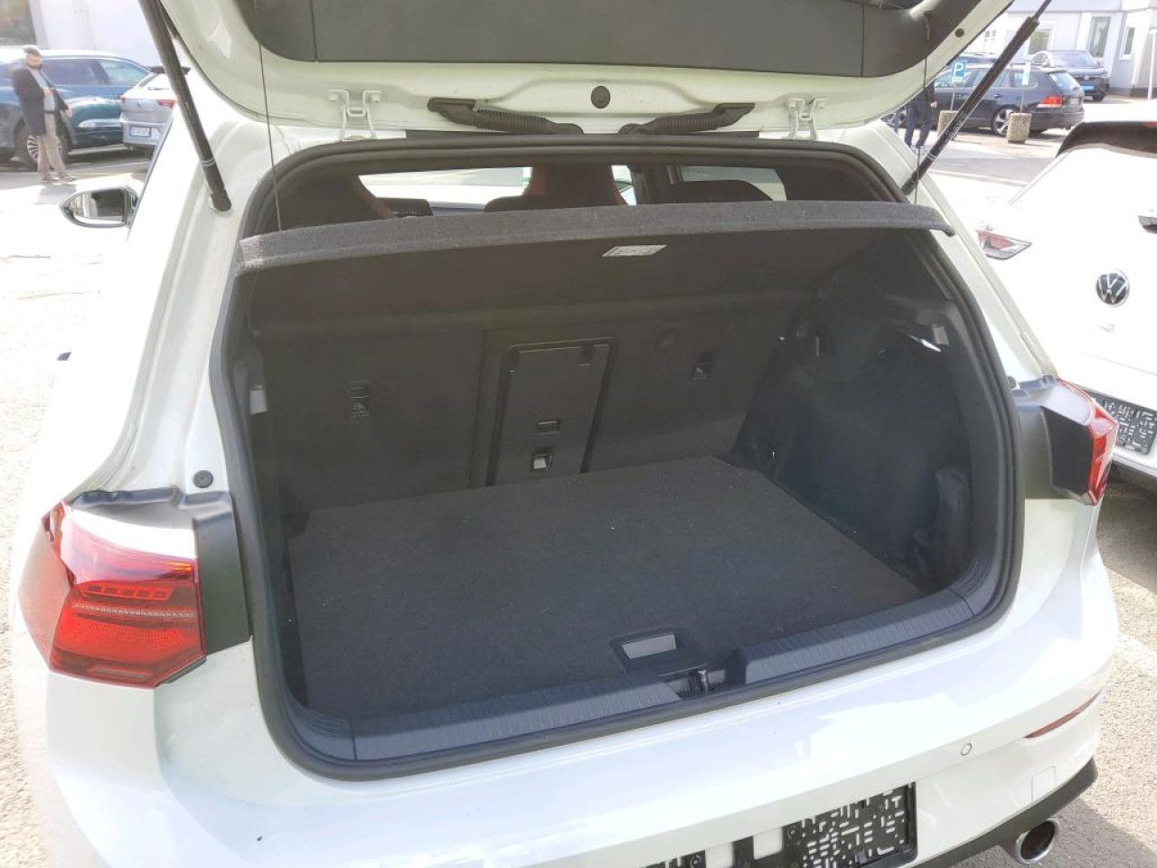 Volkswagen Golf - Bild 7