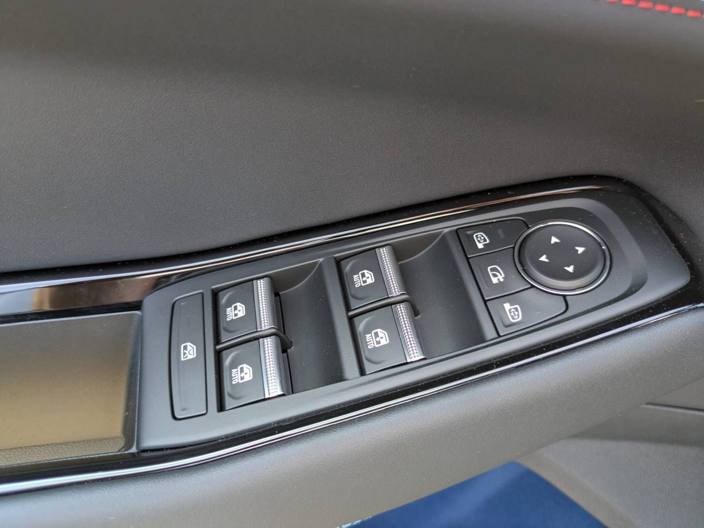 Fahrzeugabbildung Renault Rafale Esprit Alpine E-Tech Plug-in Hybrid 300 4